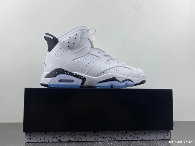 1st Kicks 6 Air Jordan Oreo Reverse CT8529-112 0819
